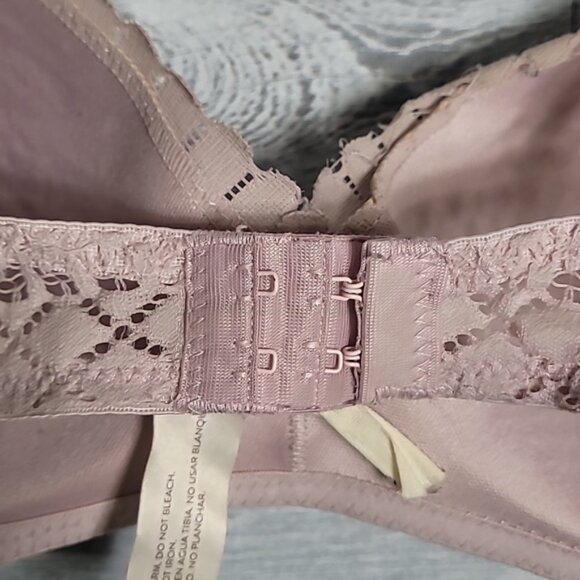 Lucky Brand Soft Pink Wireless Lined Lace Bra Sz 34C - Picture 7 of 7